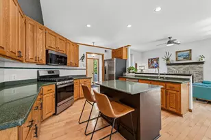 400 Coyote Trail, Circle Pines, MN 55014 - Photo 8