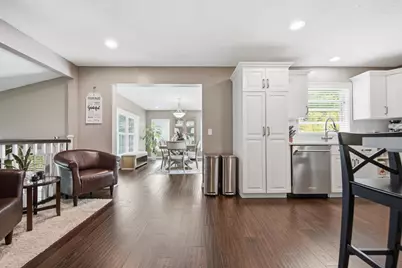 15100 Lac Lavon Drive, Burnsville, MN 55306 - Photo 12