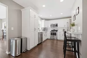 15100 Lac Lavon Dr, Burnsville, MN 55306 - Photo 16