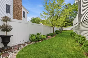 15100 Lac Lavon Dr, Burnsville, MN 55306 - Photo 58