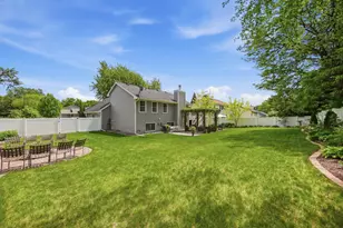 15100 Lac Lavon Dr, Burnsville, MN 55306 - Photo 48