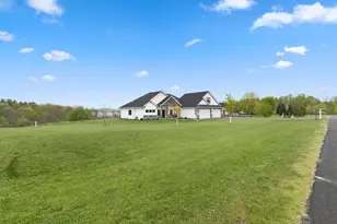 48063 Autumn Ct, Stanchfield, MN 55080 - Photo 4