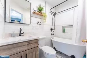 101 E Indiana Ave, Gilbert, MN 55741 - Photo 12