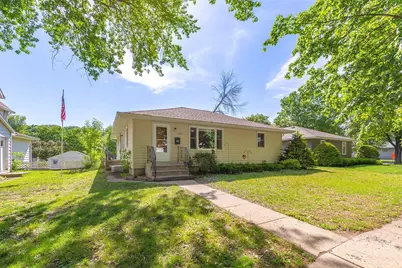 921 N Payne Street, New Ulm, MN 56073 - Photo 1