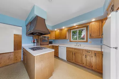 921 N Payne Street, New Ulm, MN 56073 - Photo 6