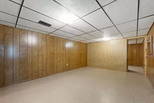 921 N Payne St, New Ulm, MN 56073 - Photo 14