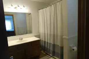 2527 Wilshire Ct, Mendota Heights, MN 55120 - Photo 12