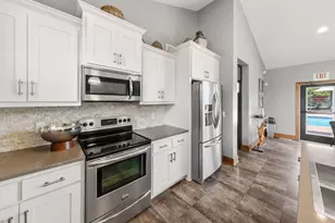 19129 Iden Ave, Lakeville, MN 55044 - Photo 36