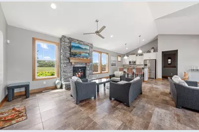 19129 Iden Avenue, Lakeville, MN 55044 - Photo 34