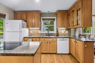 11614 Oak Park Dr NE, Blaine, MN 55434 - Photo 12