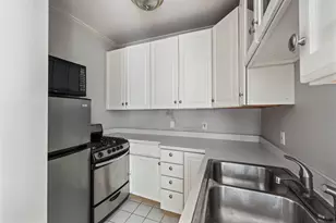 2733 Girard Ave S, Minneapolis, MN 55408 - Photo 6