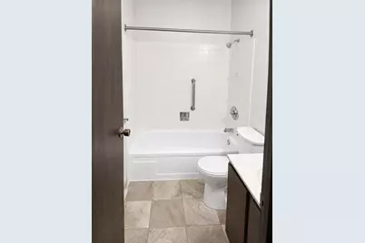 808 Hills Avenue #S207, Jackson, MN 56143 - Photo 8