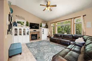 9362 Austrian Pine Ave N, Brooklyn Park, MN 55443 - Photo 6