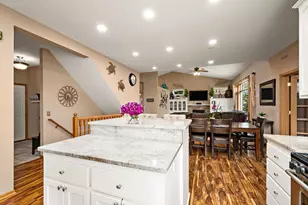 9362 Austrian Pine Ave N, Brooklyn Park, MN 55443 - Photo 12