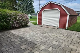 1608 W King St, Winona, MN 55987 - Photo 32