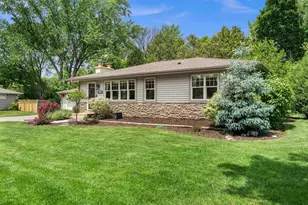 15620 2nd Ave N, Plymouth, MN 55447 - Photo 4