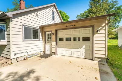 722 Spruce Street, Fergus Falls, MN 56537 - Photo 6