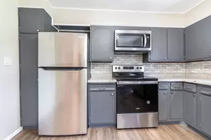 722 Spruce St, Fergus Falls, MN 56537 - Photo 24