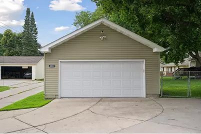 4957 Florida Avenue N, Crystal, MN 55428 - Photo 36