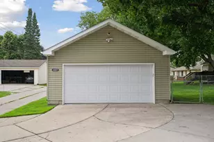 4957 Florida Ave N, Crystal, MN 55428 - Photo 36