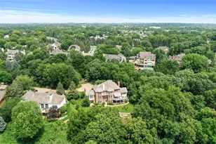 7180 Kenmare Dr, Bloomington, MN 55438 - Photo 108