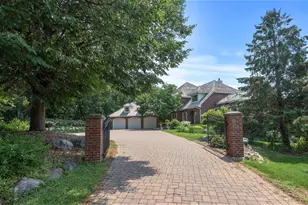 7180 Kenmare Dr, Bloomington, MN 55438 - Photo 4