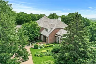7180 Kenmare Dr, Bloomington, MN 55438 - Photo 98