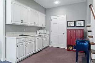7180 Kenmare Dr, Bloomington, MN 55438 - Photo 72