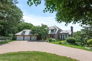7180 Kenmare Dr, Bloomington, MN 55438 - Photo 4