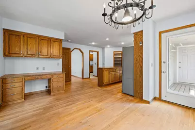 5705 Lois Lane, Shoreview, MN 55126 - Photo 14