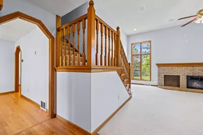5705 Lois Lane, Shoreview, MN 55126 - Photo 10