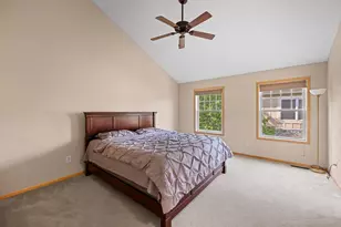 10756 Falling Water Ln, Woodbury, MN 55129 - Photo 8