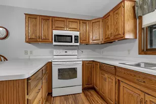 32878 Spunk Tree Cir, Avon, MN 56310 - Photo 10