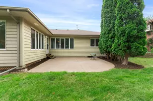 1311 Marthaler Ln, West Saint Paul, MN 55118 - Photo 36