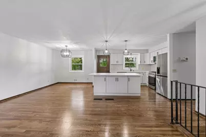 9030 45th Avenue N, New Hope, MN 55428 - Photo 8