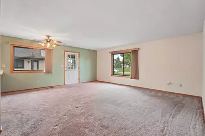 9905 54th Place N #5, Plymouth, MN 55442 - Photo 6