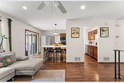 4513 Scott Trail, Eagan, MN 55122 - Photo 8
