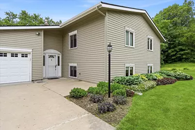 1484 Crest Drive, Chaska, MN 55318 - Photo 2
