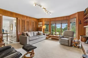 1605 Edgcumbe Rd, Saint Paul, MN 55116 - Photo 12