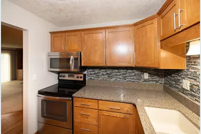 1102 23rd Street S #D10, Fargo,  58103 - Photo 4