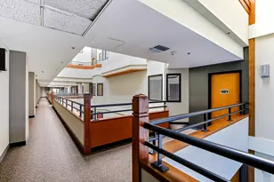 198 6th St E, Saint Paul, MN 55101 - Photo 2