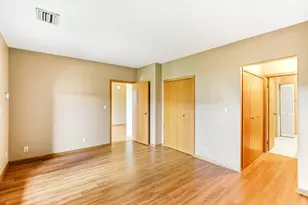 198 6th St E, Saint Paul, MN 55101 - Photo 18