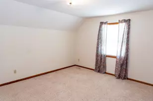 1216 Parkside Dr, Marshall, MN 56258 - Photo 10