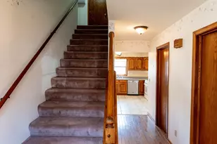 1216 Parkside Dr, Marshall, MN 56258 - Photo 8