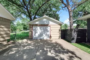 12649 Monterey Ave S, Savage, MN 55378 - Photo 32