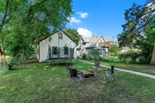 890 22nd Ave SE, Minneapolis, MN 55414 - Photo 38