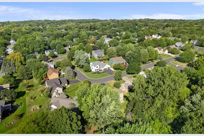 13635 Gardenia Path, Apple Valley, MN 55124 - Photo 32