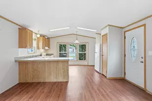 1403 Concord St S, South Saint Paul, MN 55075 - Photo 2