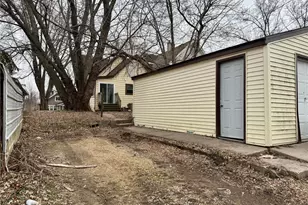 869 Lawson Ave E, Saint Paul, MN 55106 - Photo 30
