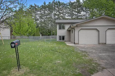 522 Calhoun Place, Cambridge, MN 55008 - Photo 2